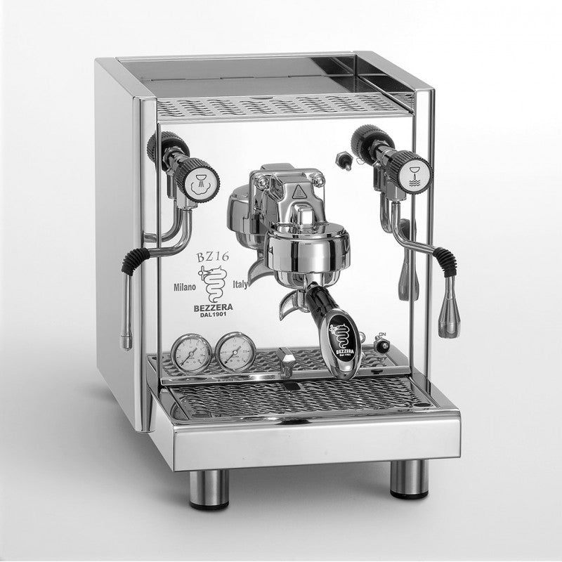 BEZZERA BZ16 PM: Die "S" Version mit Wassertank und Vibrationspumpe